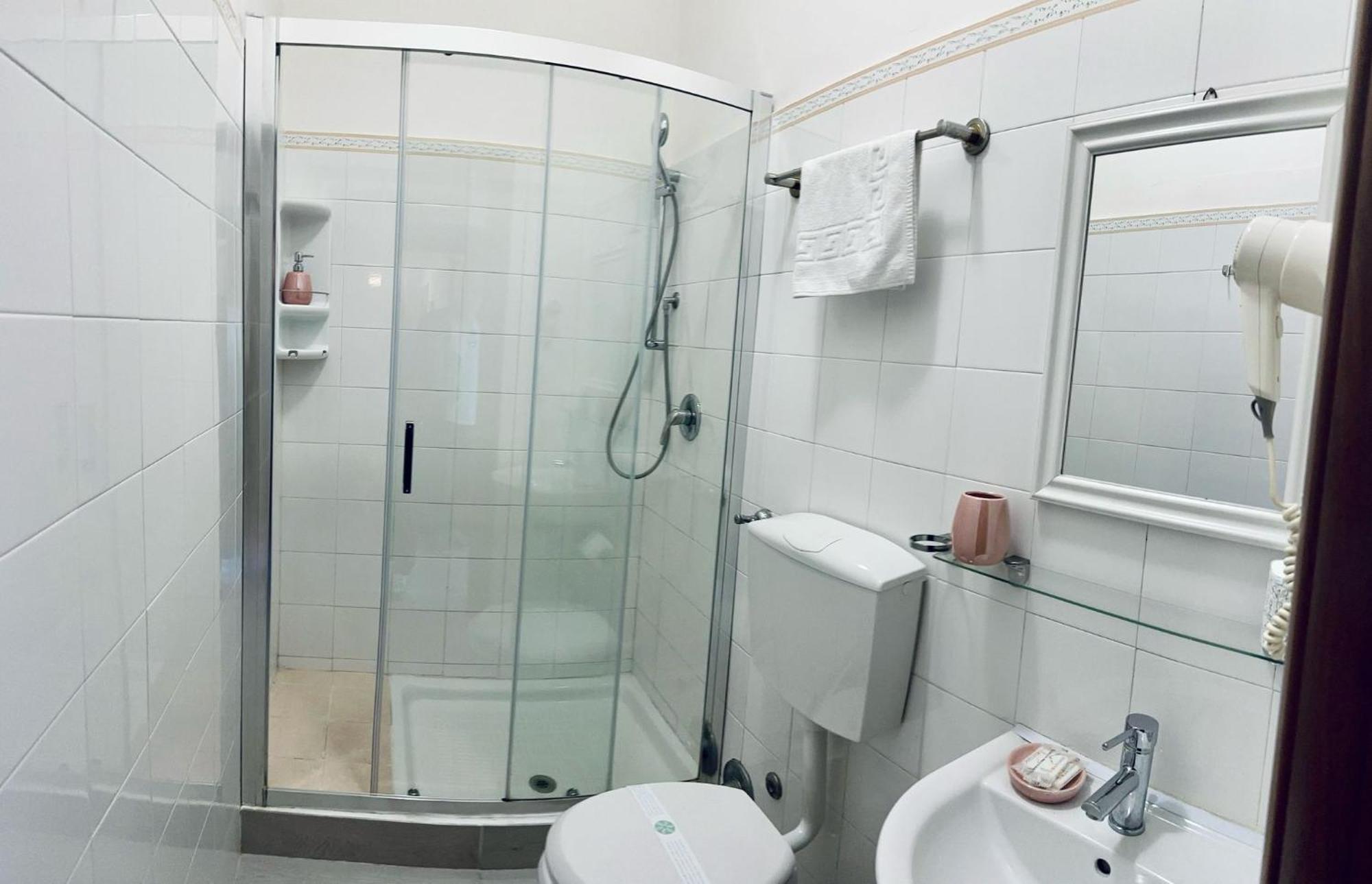 B&B Girasole Guesthouse Roma Ngoại thất bức ảnh